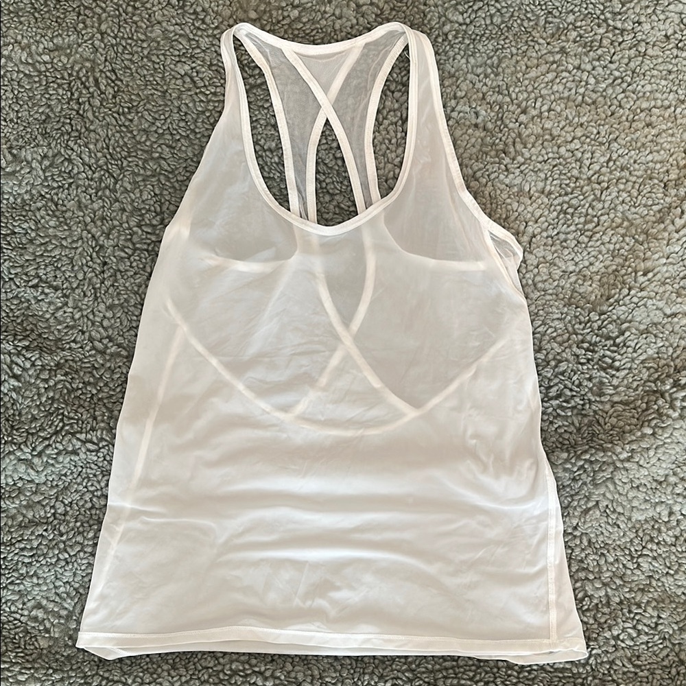 Lululemon ladies Tranquil  White sheer Racerback Tank Top size 8